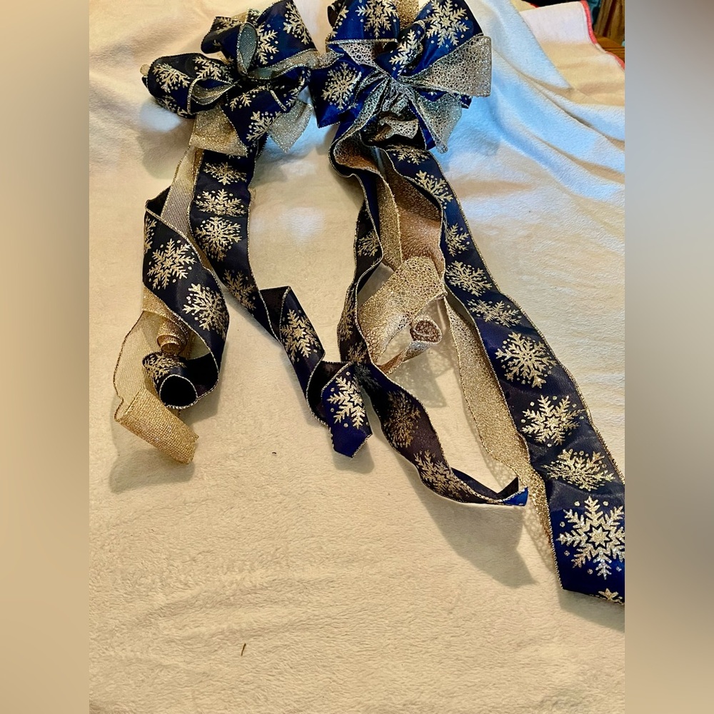 Handmade Christmas Bow Set